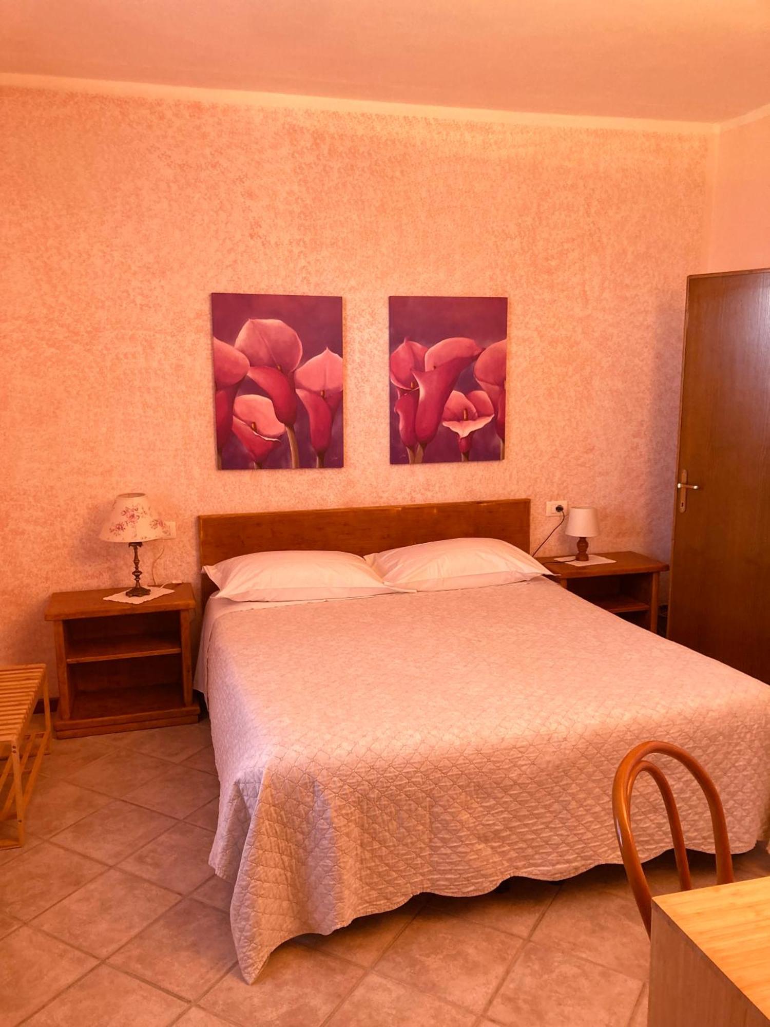 Casa Milena Hotel San Gimignano Exterior photo